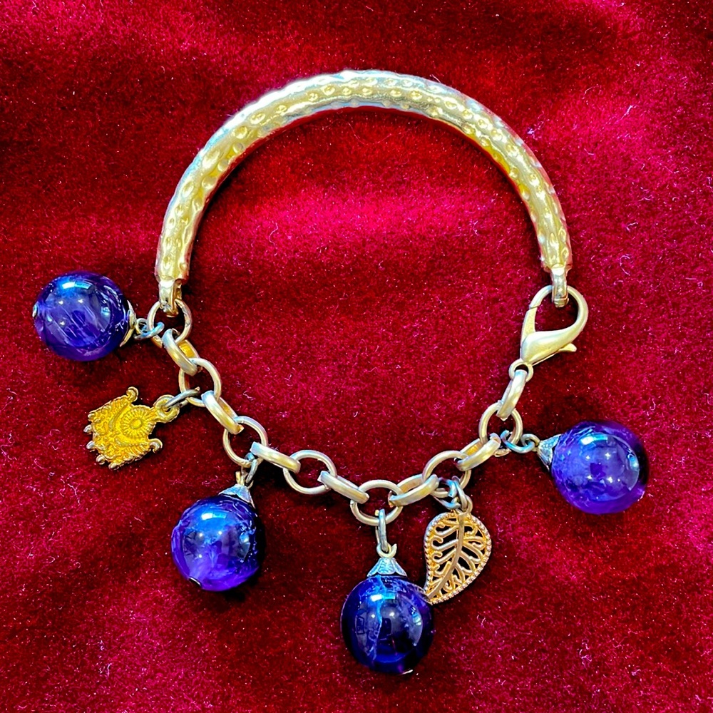 Handmade Natural Amethyst Stone Bracelet - Picture 1 of 5